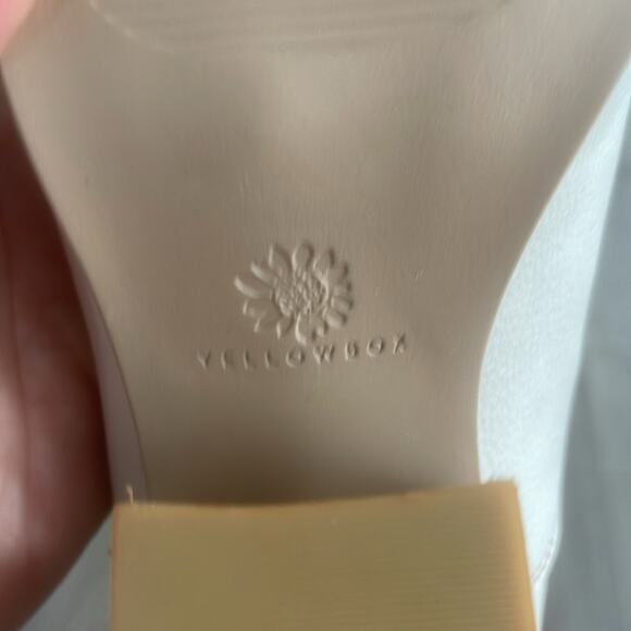 CYAN size 7.5 new without box Yellow Box Women's Ivory Mules - Picture 7 of 10